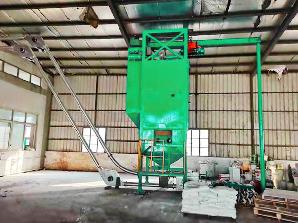 管鏈輸送機